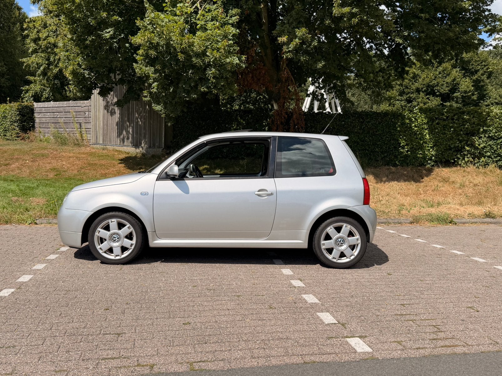 Volkswagen Lupo GTI 1.6 16v 125pk LR7X/Moon Silber Metallic., Voorwielaandrijving, Dealer onderhouden, 125 pk, 4 cilinders