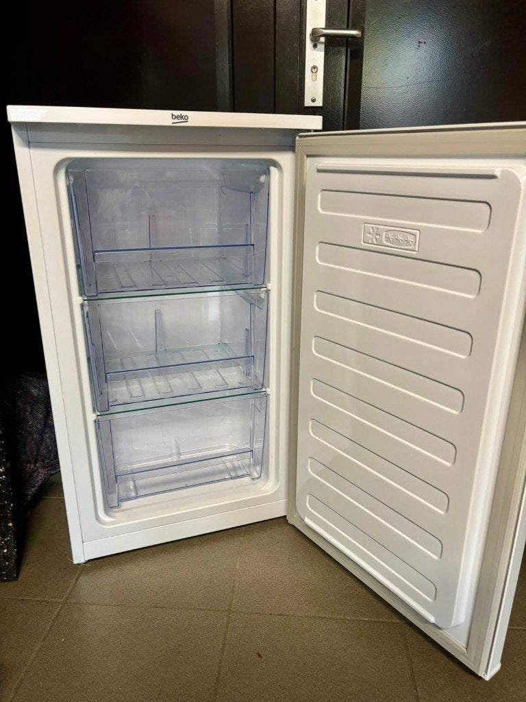 Vriezer tafelmodel, Gebruikt, Minder dan 85 cm, Minder dan 60 cm, Vrijstaand