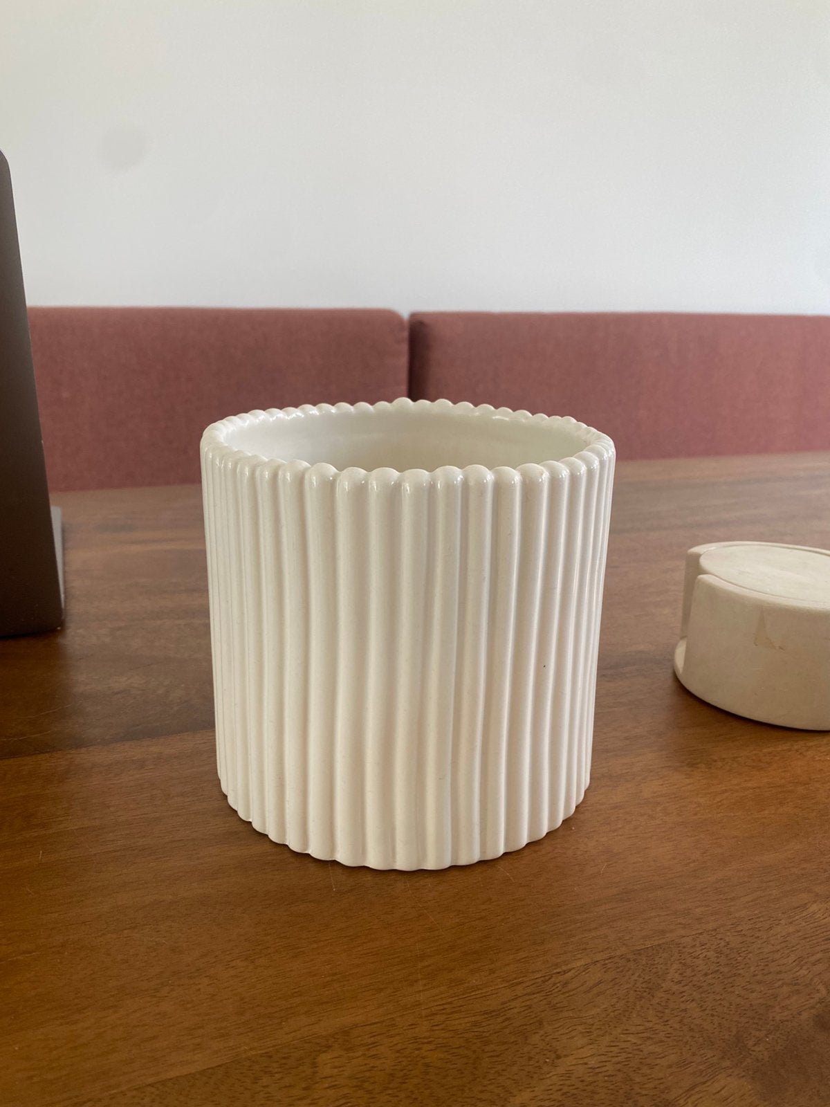 H&m home platenpot, Rond, Ophalen of Verzenden, Zo goed als nieuw, Aardewerk