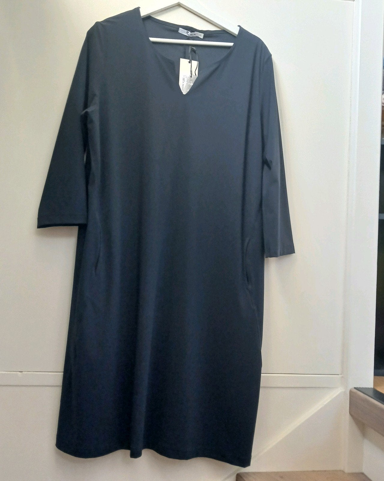 Donkerblauwe traveljurkje CadaDIA (46), Kleding | Dames, Jurken, Ophalen of Verzenden, Nieuw, Maat 46/48 (XL) of groter, Blauw