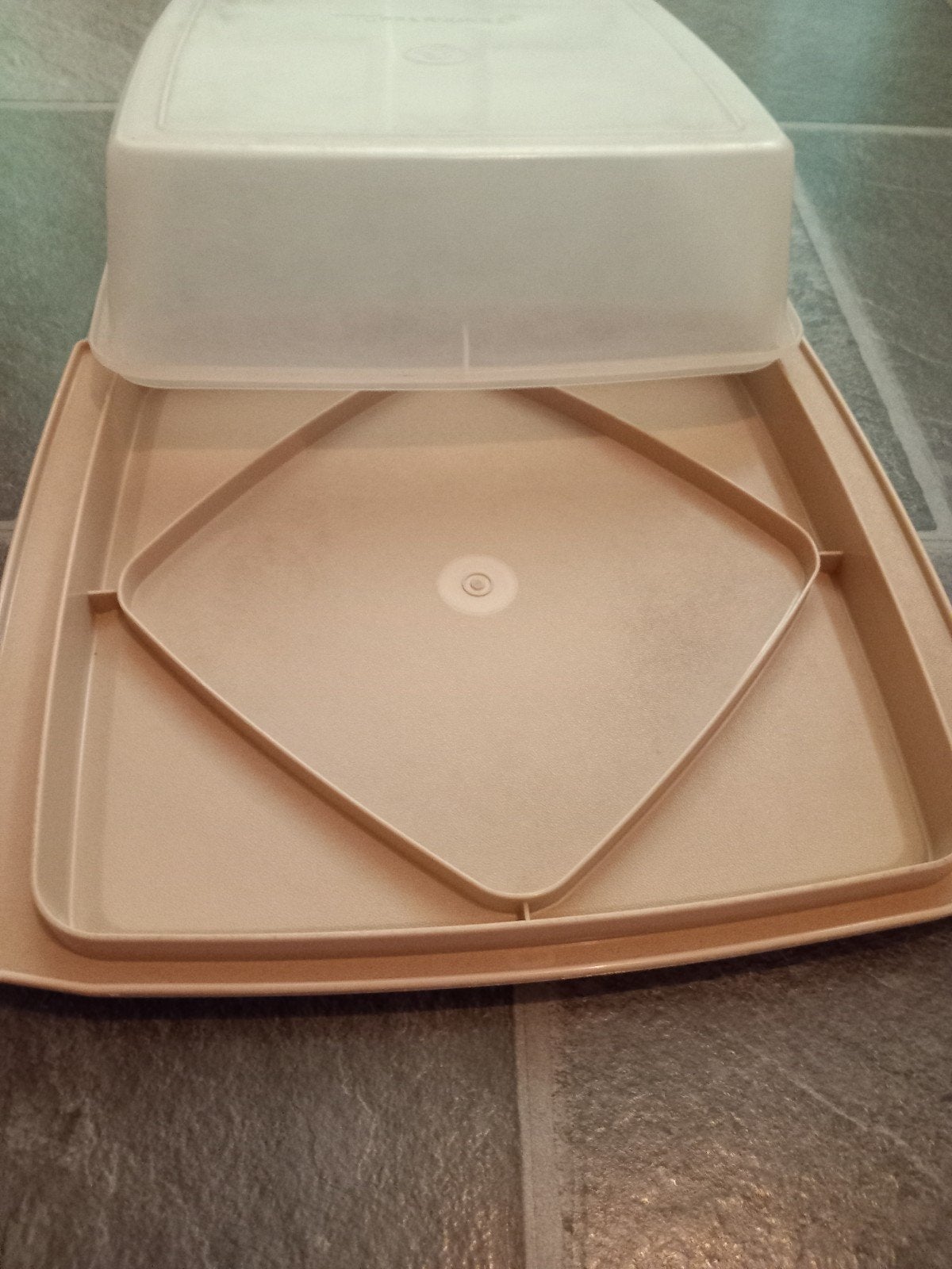 Tupperware hapjesschaal., Ophalen of Verzenden, Zo goed als nieuw, Schaal