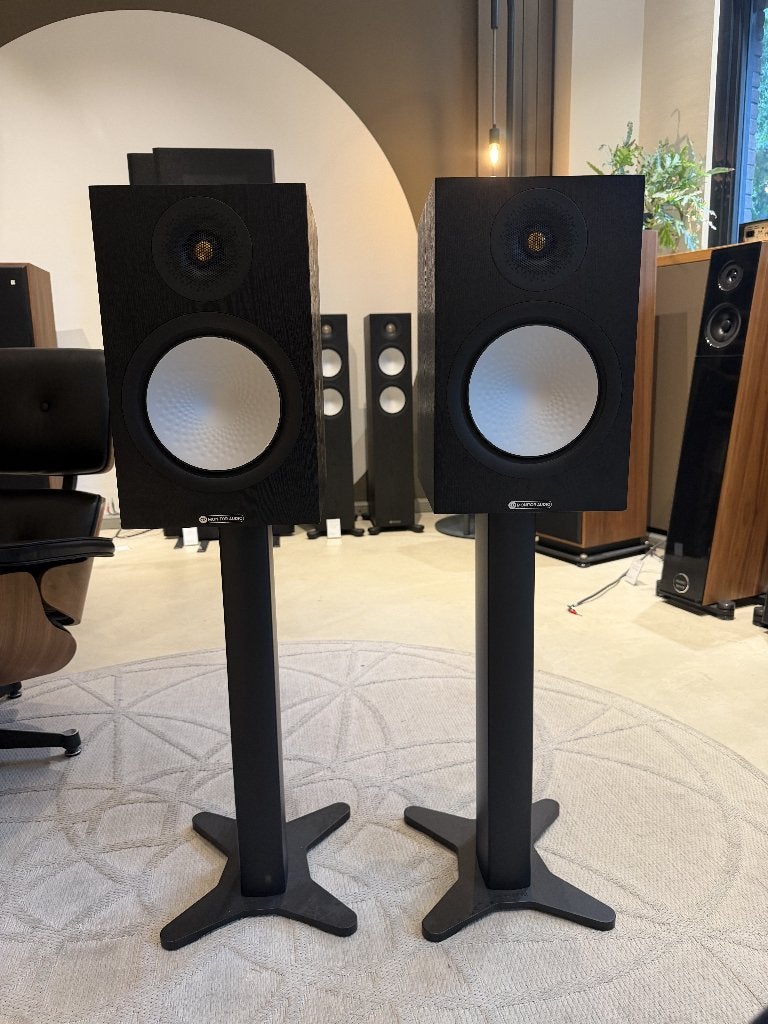 Monitor Audio Silver 100 (Winkelmodel), Zo goed als nieuw, 60 tot 120 watt, Boekenplank luidspreker, Ophalen