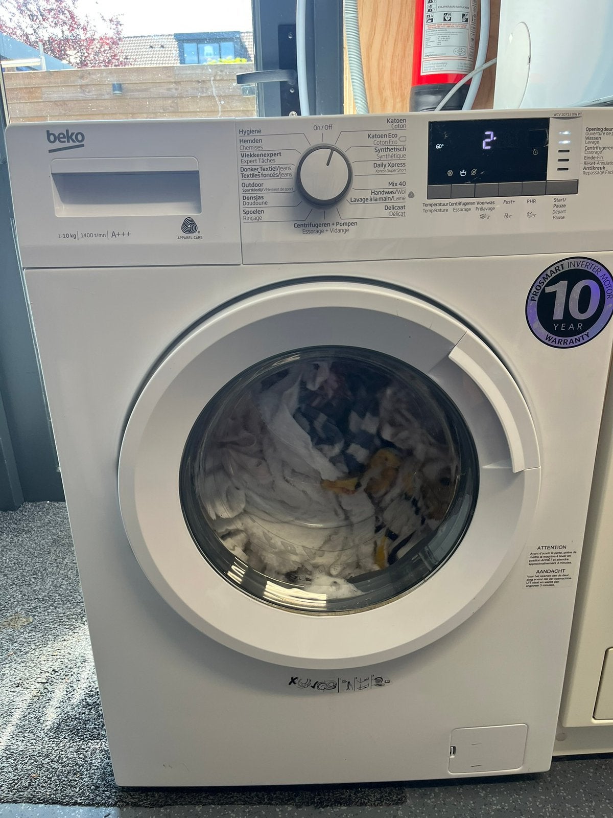 Mooie 10kg (!) Beko wasmachine, Witgoed en Apparatuur, Wasmachines, Ophalen, 1200 tot 1600 toeren, Zo goed als nieuw, Energieklasse A of zuiniger