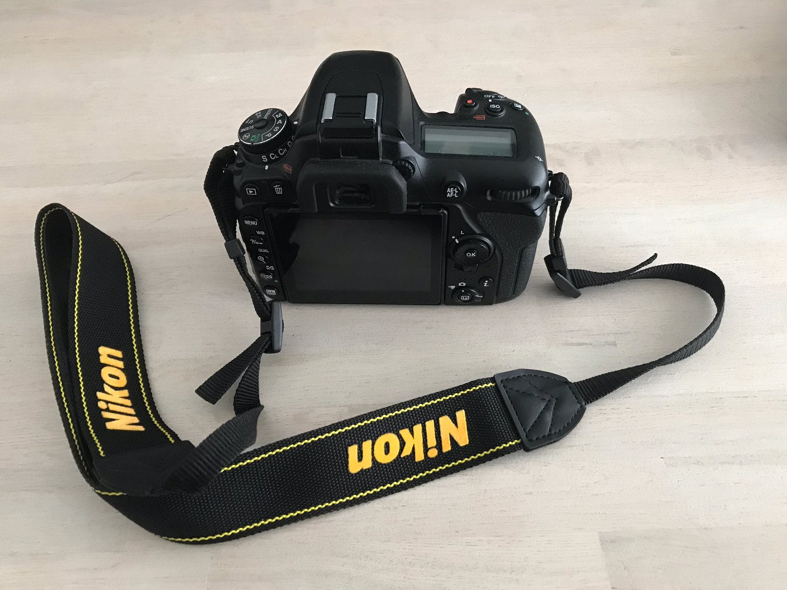 Nikon D7500 met 20.000 clicks, Ophalen, Spiegelreflex, Zo goed als nieuw, Nikon