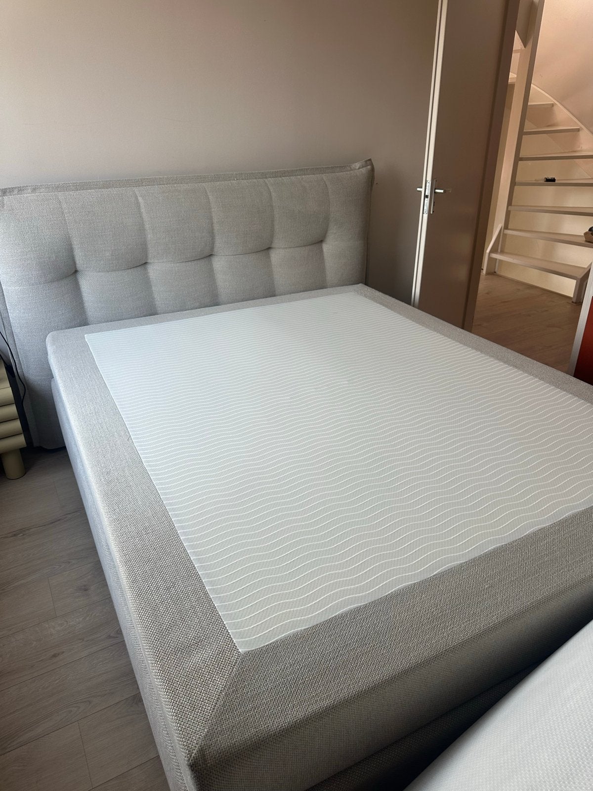 Boxspring Totaal Bed Drachten (2023) - Zonder Topper, Ophalen, Tweepersoons, Zo goed als nieuw, 200 cm