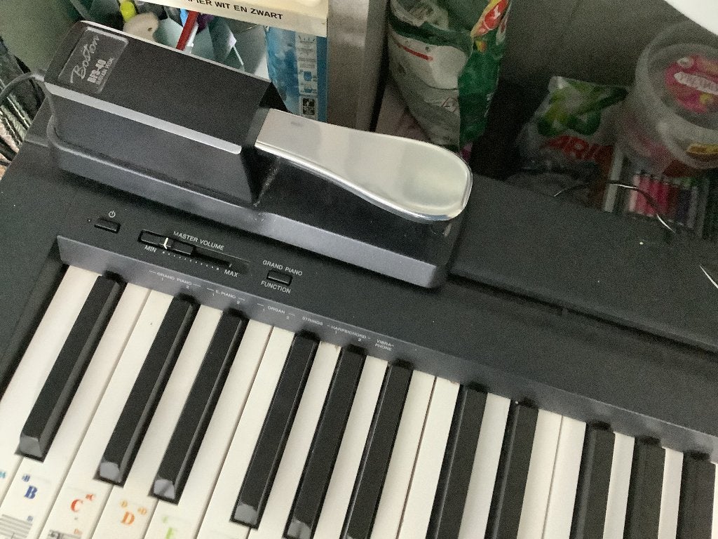 Nette elektrische piano Yamaha, Ophalen, Zo goed als nieuw, Zwart, Piano