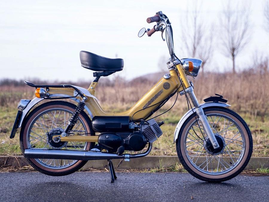 GEZOCHT nette  tomos classic, Fietsen en Brommers, Ophalen, Overige modellen, Maximaal 45 km/u, Zo goed als nieuw