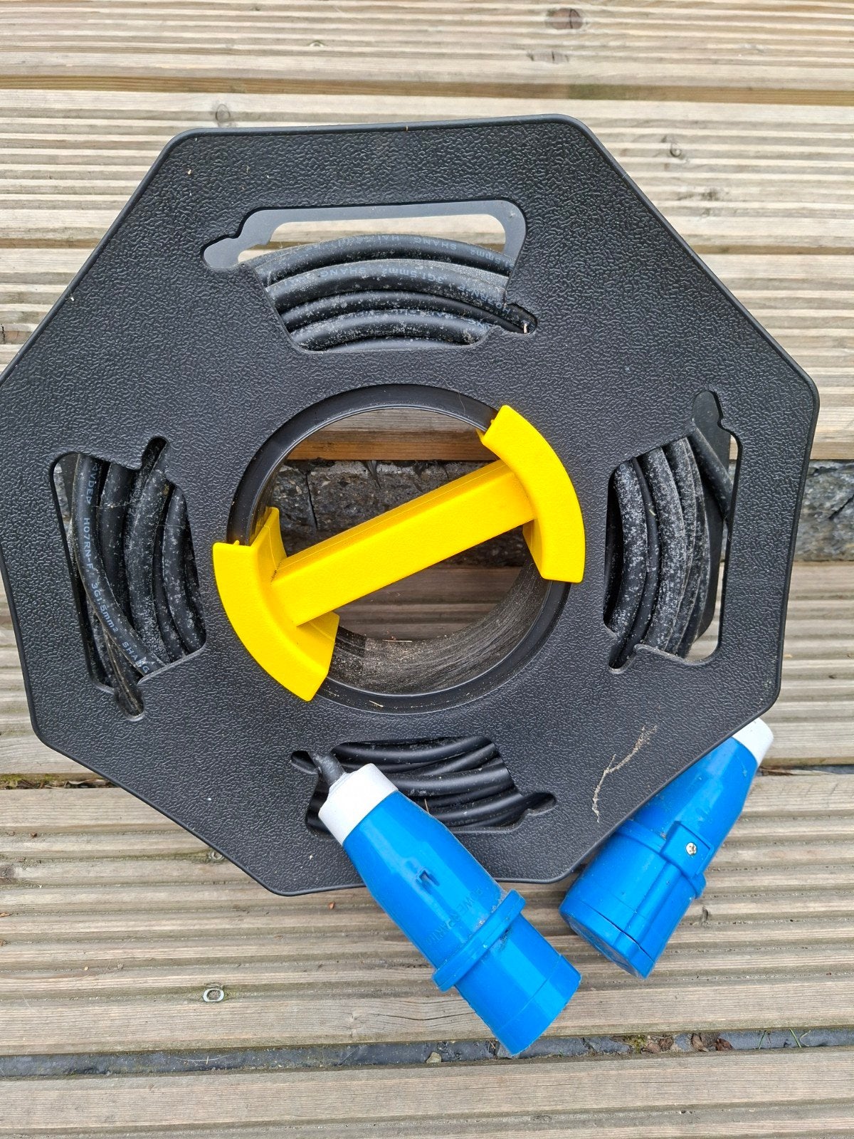 Verlengsnoer met CEE stekker en contrastekker, Ophalen of Verzenden, Gebruikt, Kabel of Snoer
