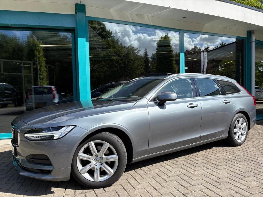 Volvo V90 2.0 D4 MOMENTUM LED, Leder, Panorama, TrHaak, Came, Automaat, 4 cilinders, Leder, Bedrijf