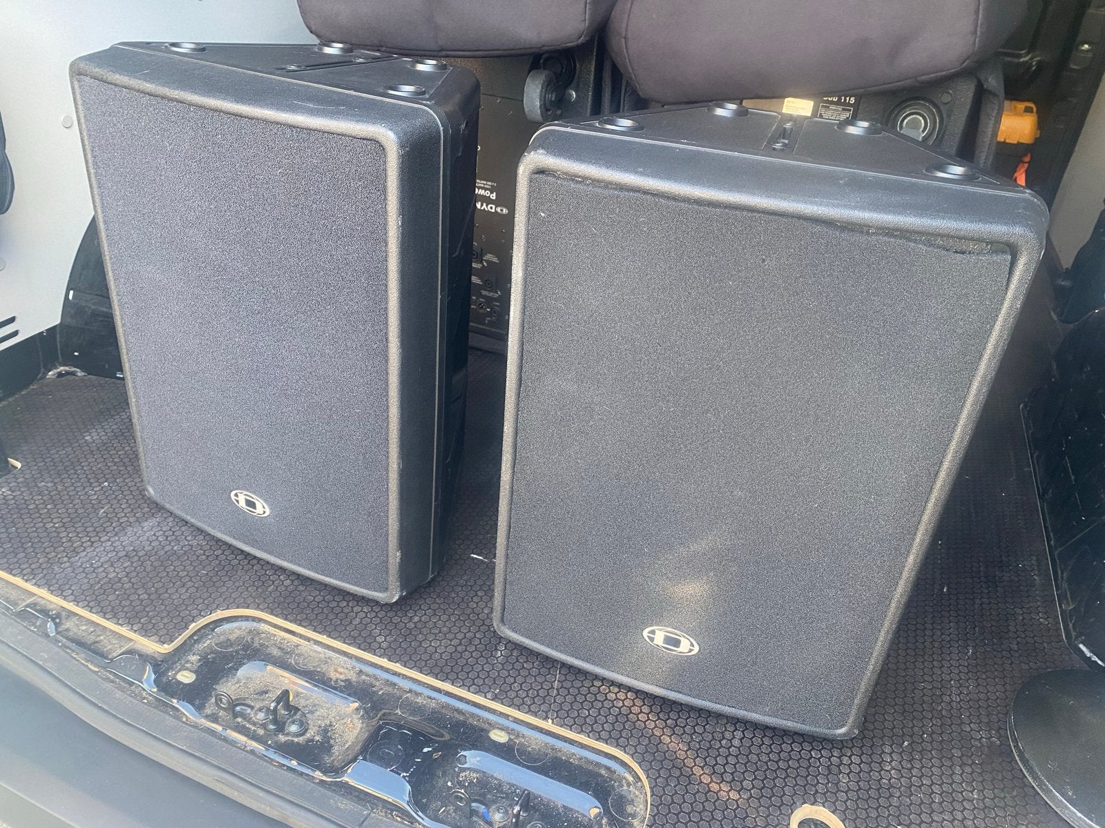 Dynacord D12 speakerset in topstaat met hoezen, Audio, Tv en Foto, Overige merken, Speakerset, Ophalen of Verzenden, Zo goed als nieuw