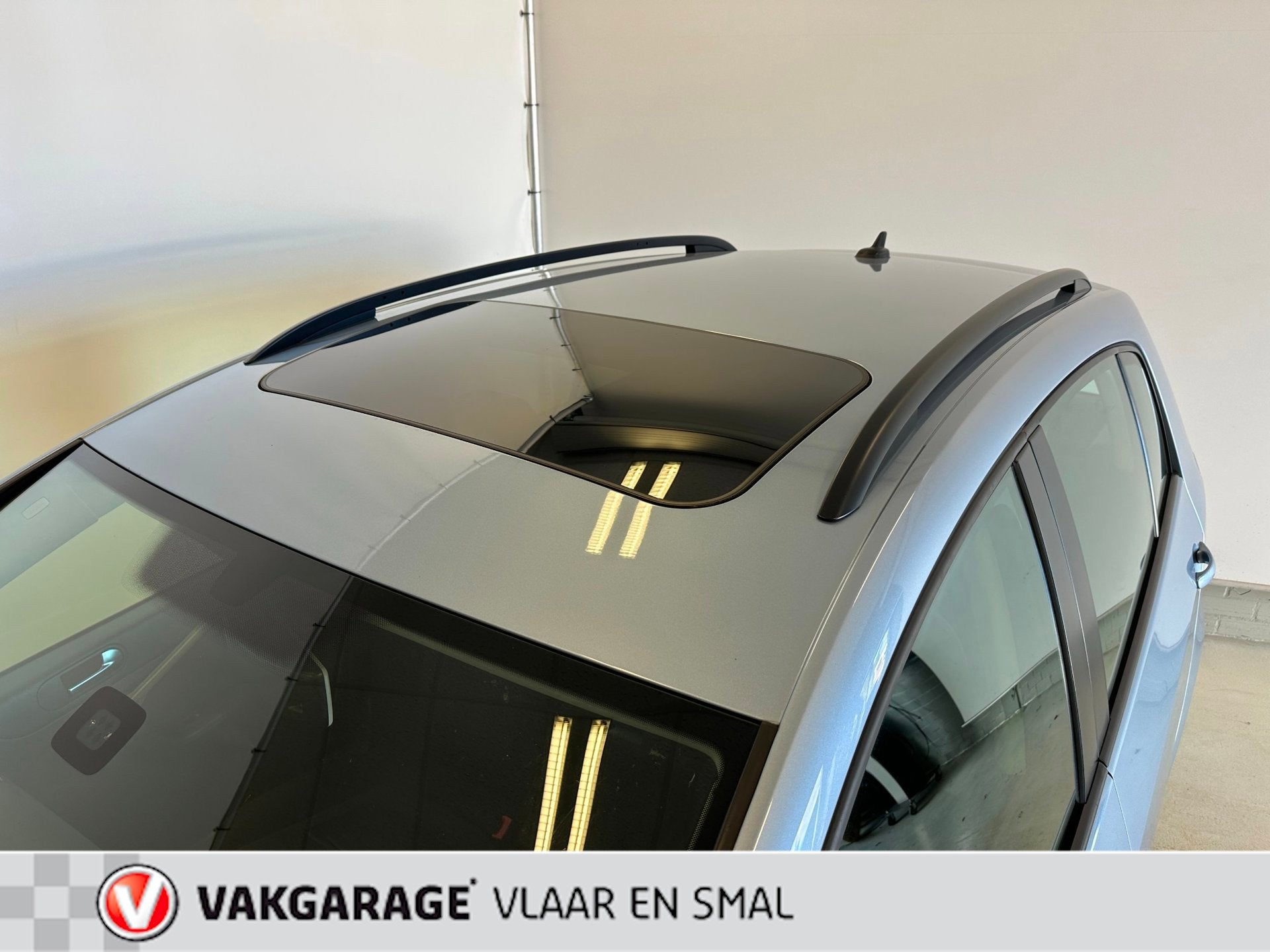 Volkswagen Golf Plus 1.2 TSI Highline BlueMotion- Schuifdak-, Auto's, Volkswagen, Euro 5, Stof, Gebruikt, 4 cilinders