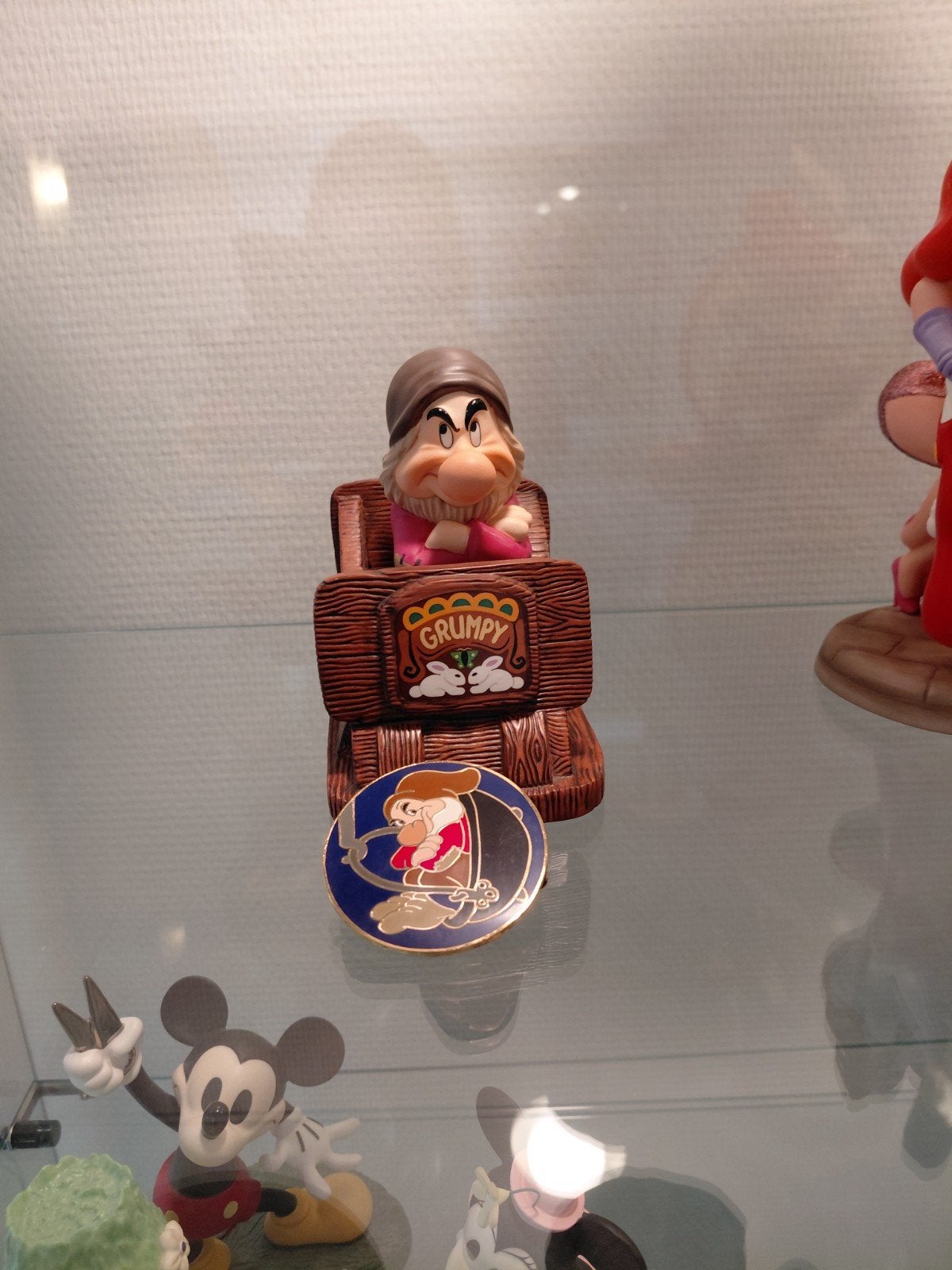 Grumpy I aint scared 
 walt disney world 2001
toen alleen te, Ophalen of Verzenden, Beeldje of Figuurtje