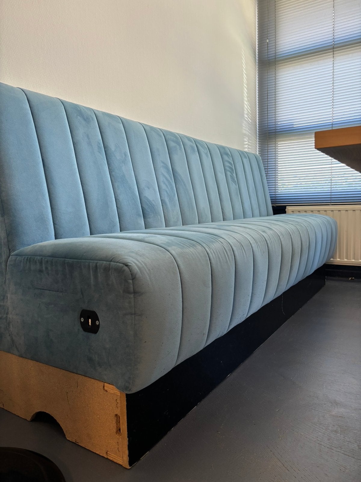 Lichtblauwe maatwerk eetkamerbank, Ophalen, Gebruikt, Minder dan 75 cm, Rechte bank