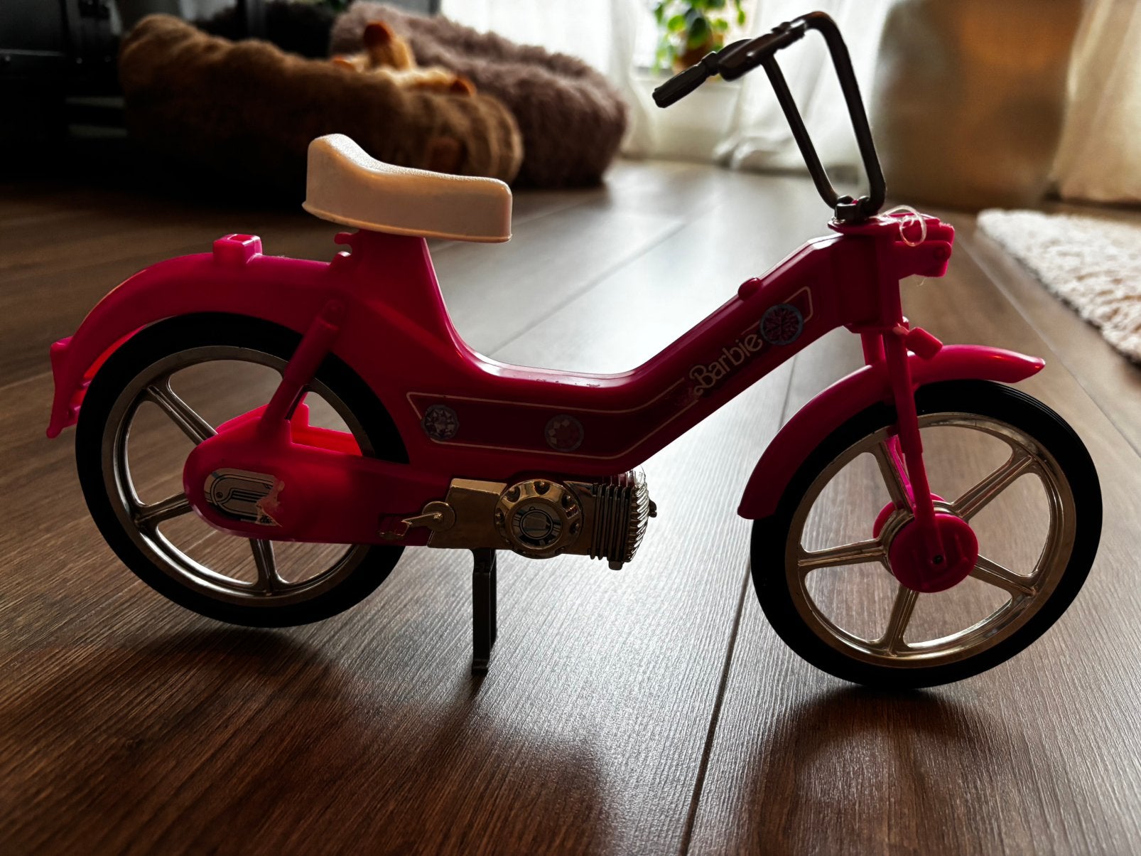 Barbie auto, racefiets en brommer, Ophalen, Zo goed als nieuw, Barbie
