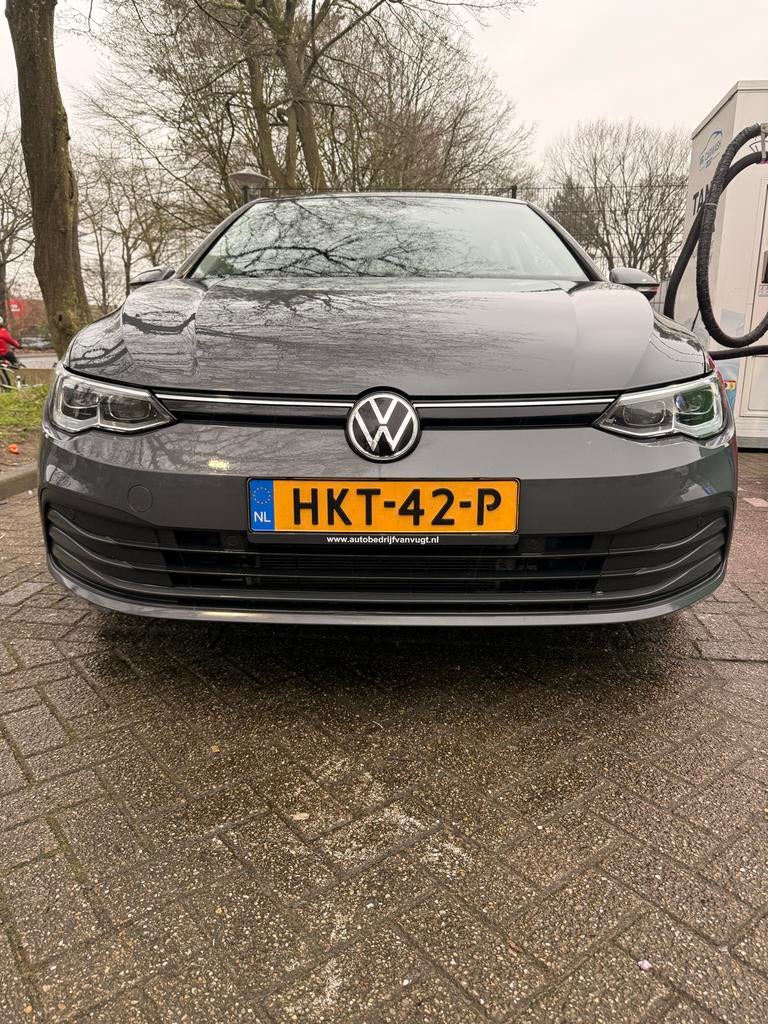 Volkswagen Golf 8 Bumper Dolphin Grey - Zeer Goed!, Gebruikt, Ophalen of Verzenden, Bumper, Volkswagen