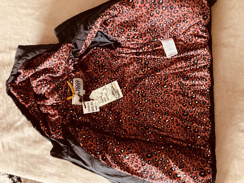 Meisjes jas Moodstreet maat 134/140 met capuchon winter, Kinderen en Baby's, Kinderkleding | Maat 134, Nieuw, Moodstreet, Jas