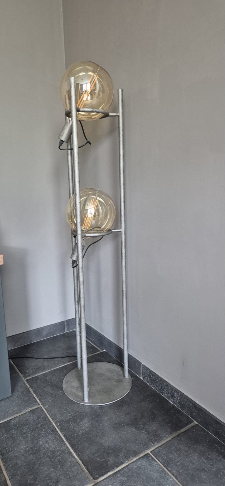 Industriële vloerlamp met 2 Edison lampen, Ophalen, E27 (groot), Zo goed als nieuw, Metaal