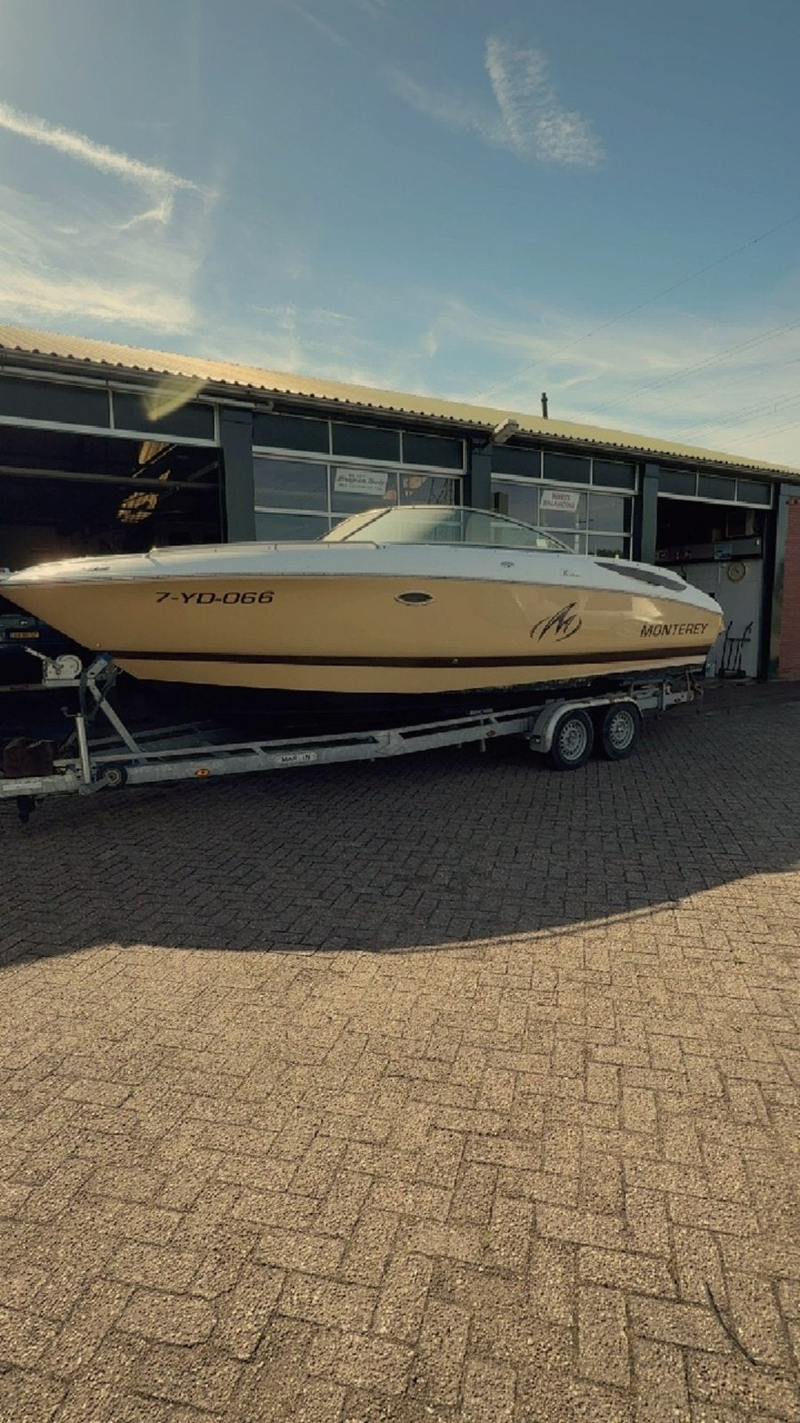Monterey Montura 248 Volvo Penta 8,1, Ophalen, Overige merken, Gebruikt, Binnenboordmotor