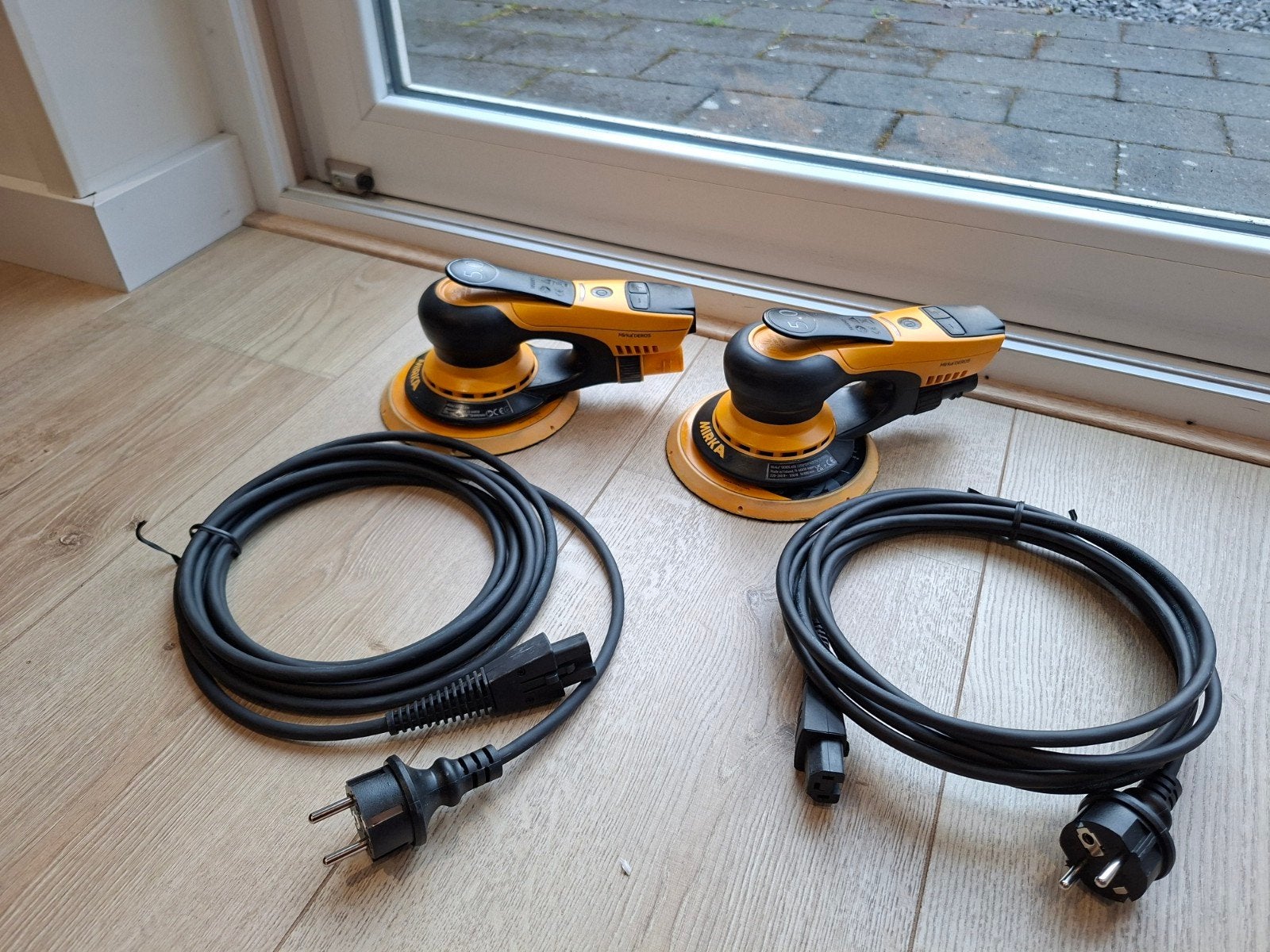 Mirka Deros 650 excentrische schuurmachine, Doe-het-zelf en Verbouw, Gereedschap | Schuurmachines, Ophalen of Verzenden, Zo goed als nieuw