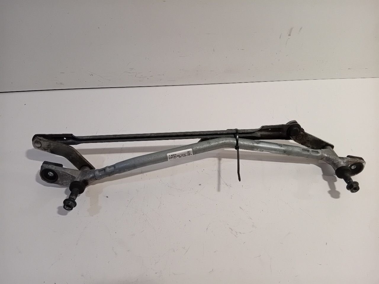 Ruitenwisser mechaniek voor Volvo V40, Onderdelen@venauto.nl, Van der Ven Autorecycling B.V., Gebruikt, Ettenseweg 76, 4706 PB Roosendaal, The Netherlands