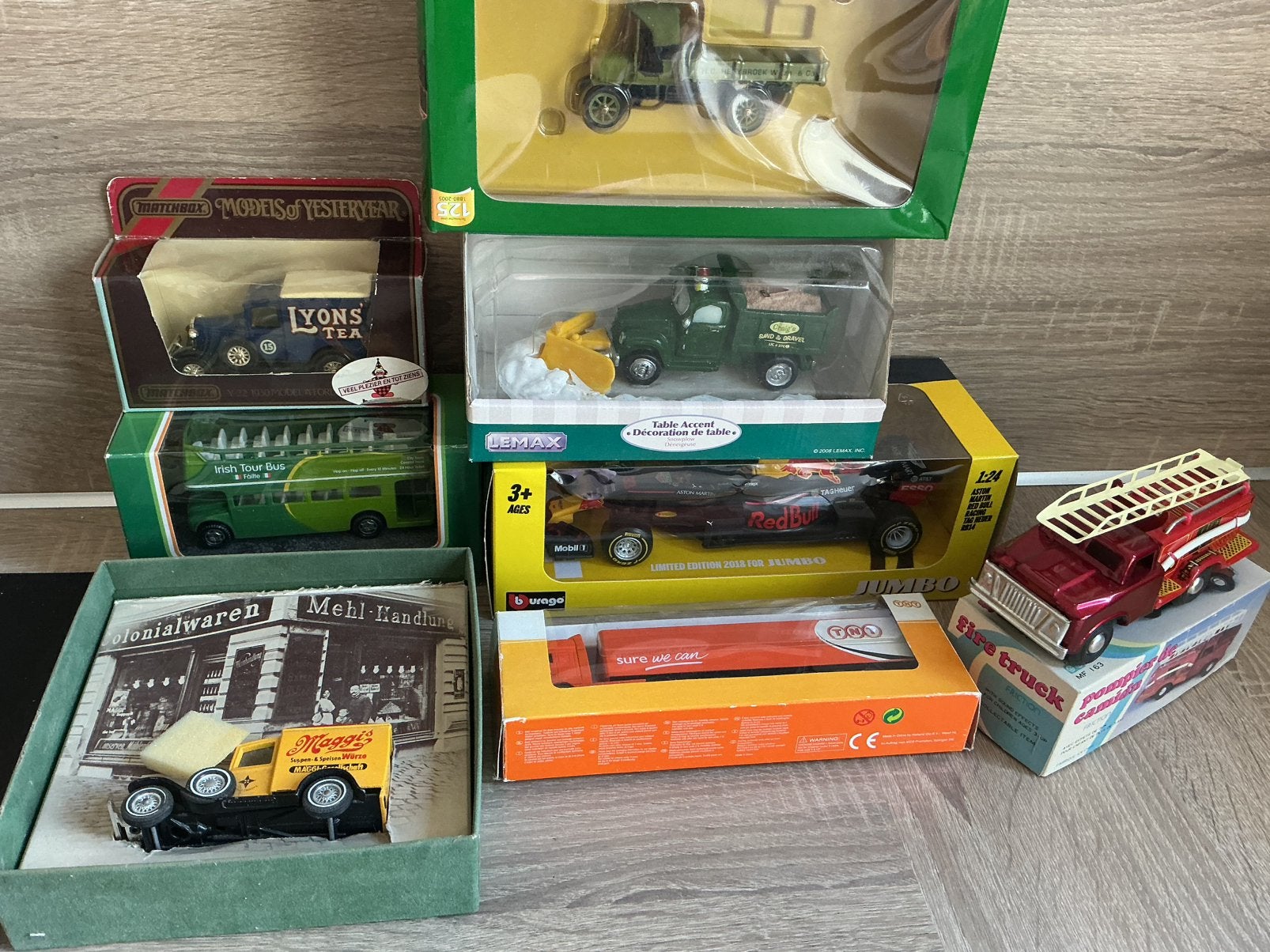 Diverse modelautos, Ophalen of Verzenden, Zo goed als nieuw, Auto