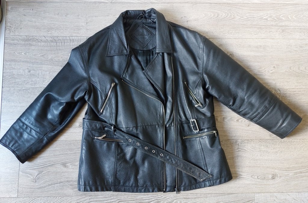 Gratis: leren jas mt.42-48 dames en heren (zie omschrijving), Kleding | Dames, Ophalen, Gedragen, Maat 42/44 (L), Zwart