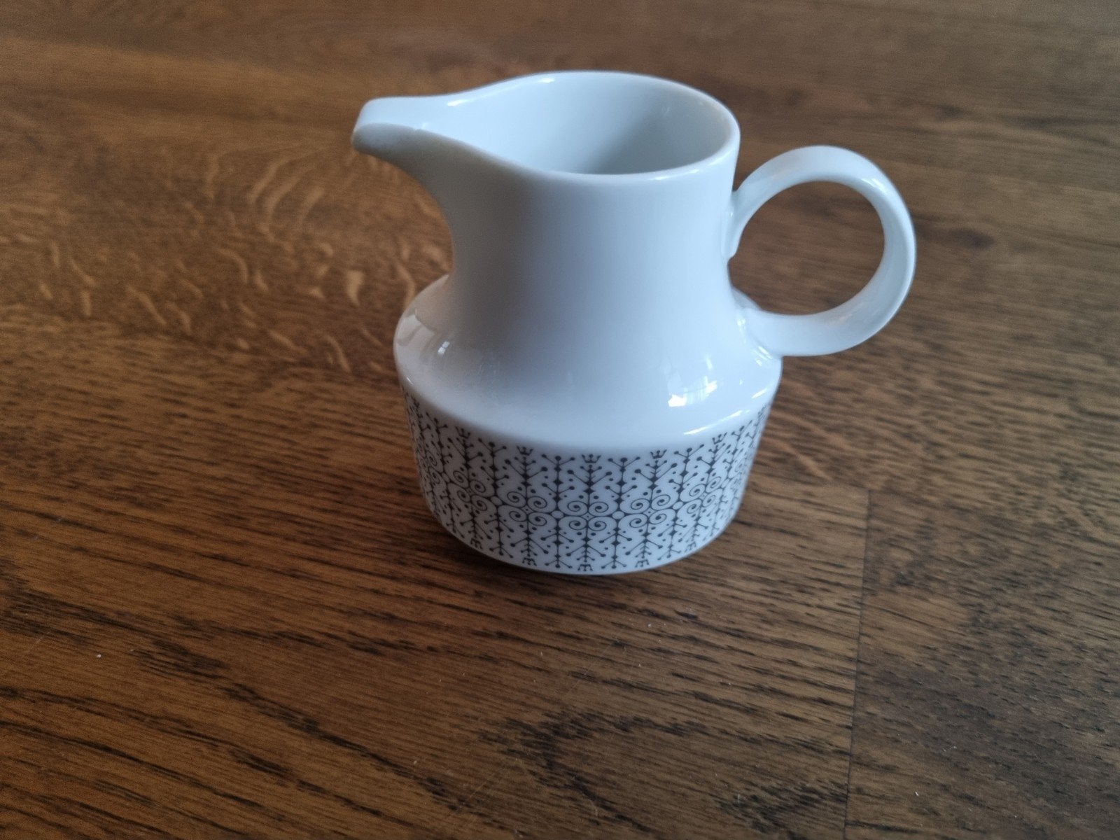 Rosenthal Composition melkkannetje, Overige merken, Overige typen, Ophalen of Verzenden, Zo goed als nieuw