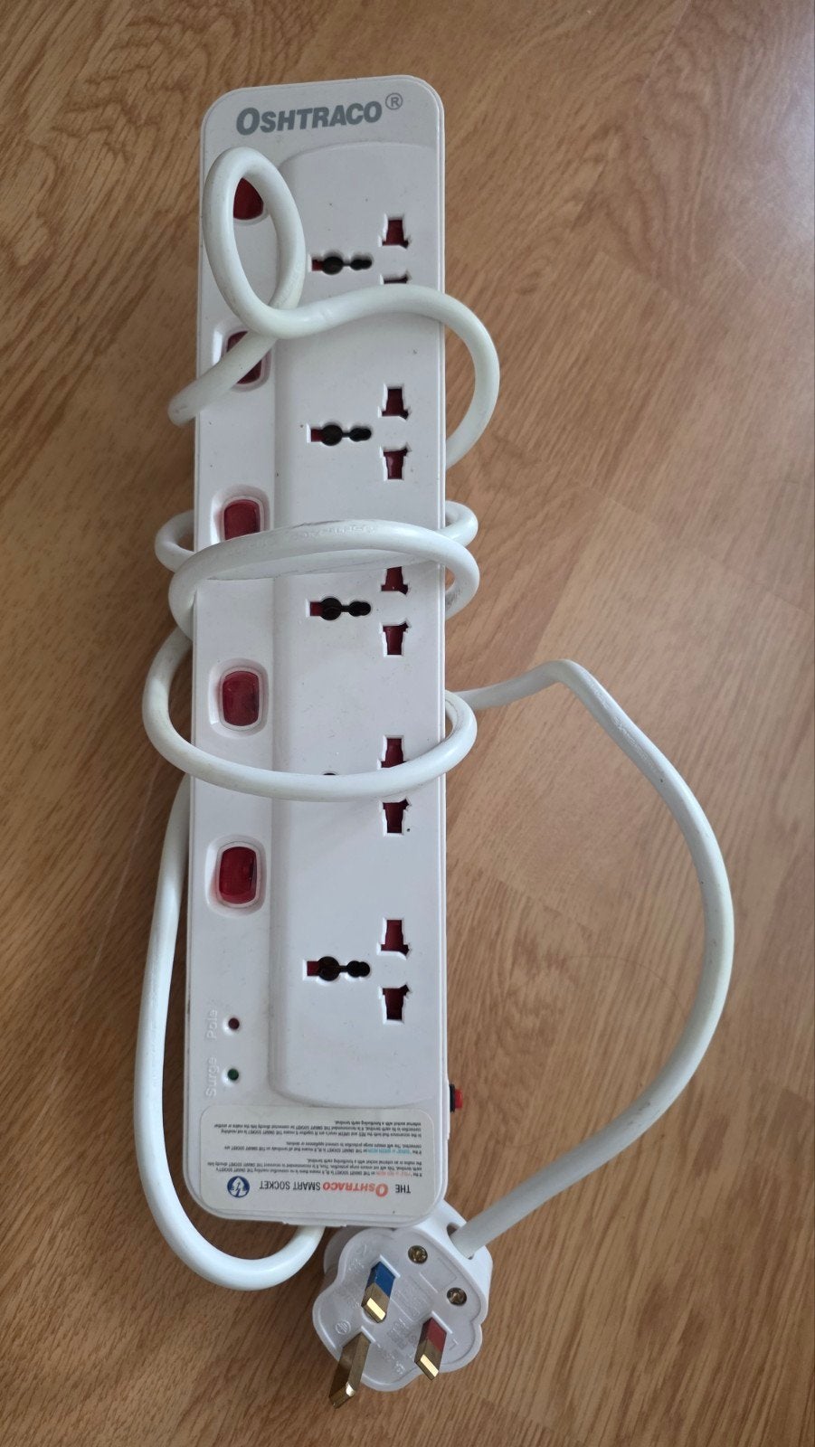 OSHTRACO Stekkerdoos met overspanningsbeveiliging, Ophalen of Verzenden, Gebruikt, Overige merken, Stekkerdoos