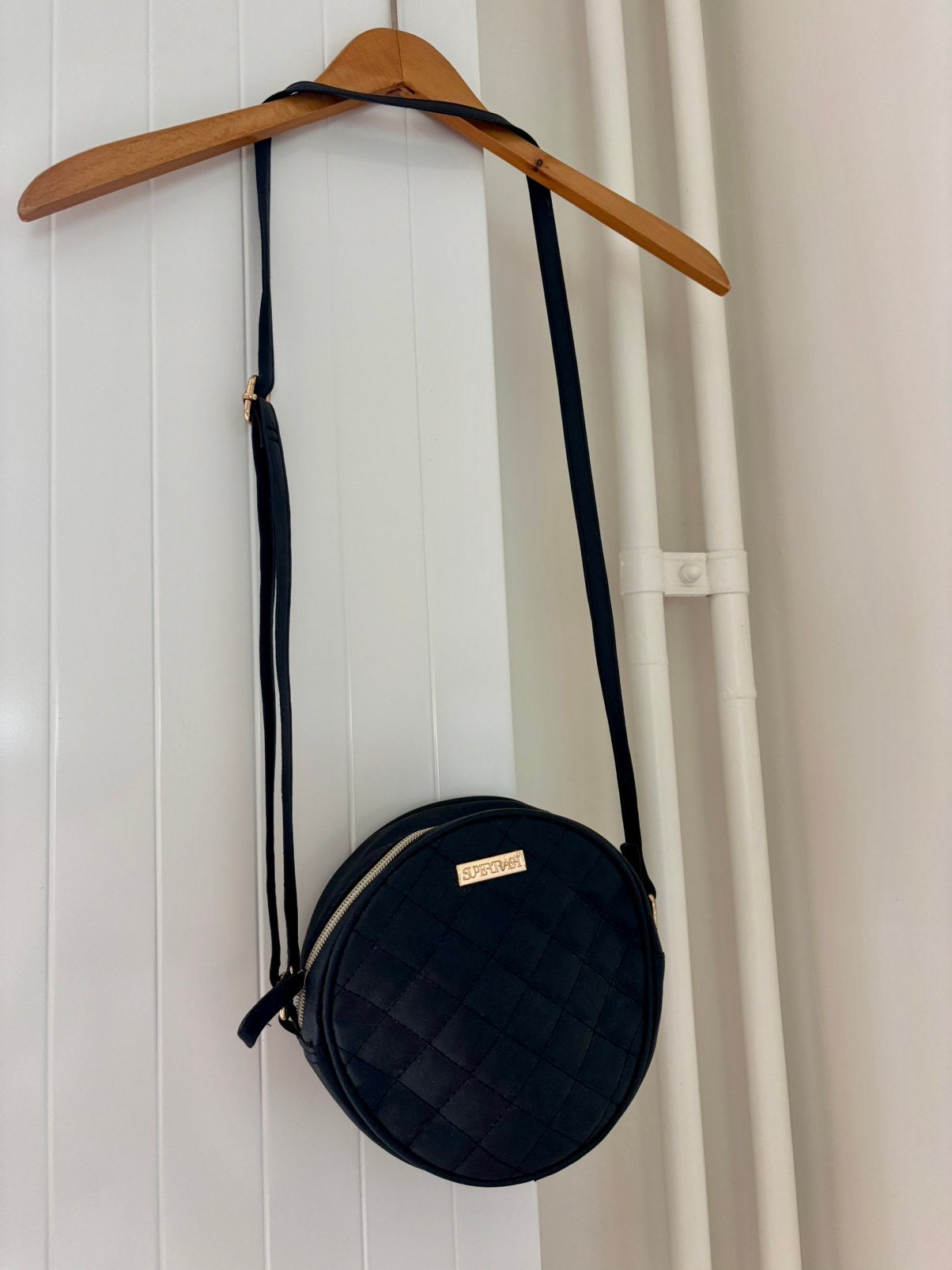 Supertrash Zwarte Ronde Crossbody Tas / shoudertas, Ophalen of Verzenden