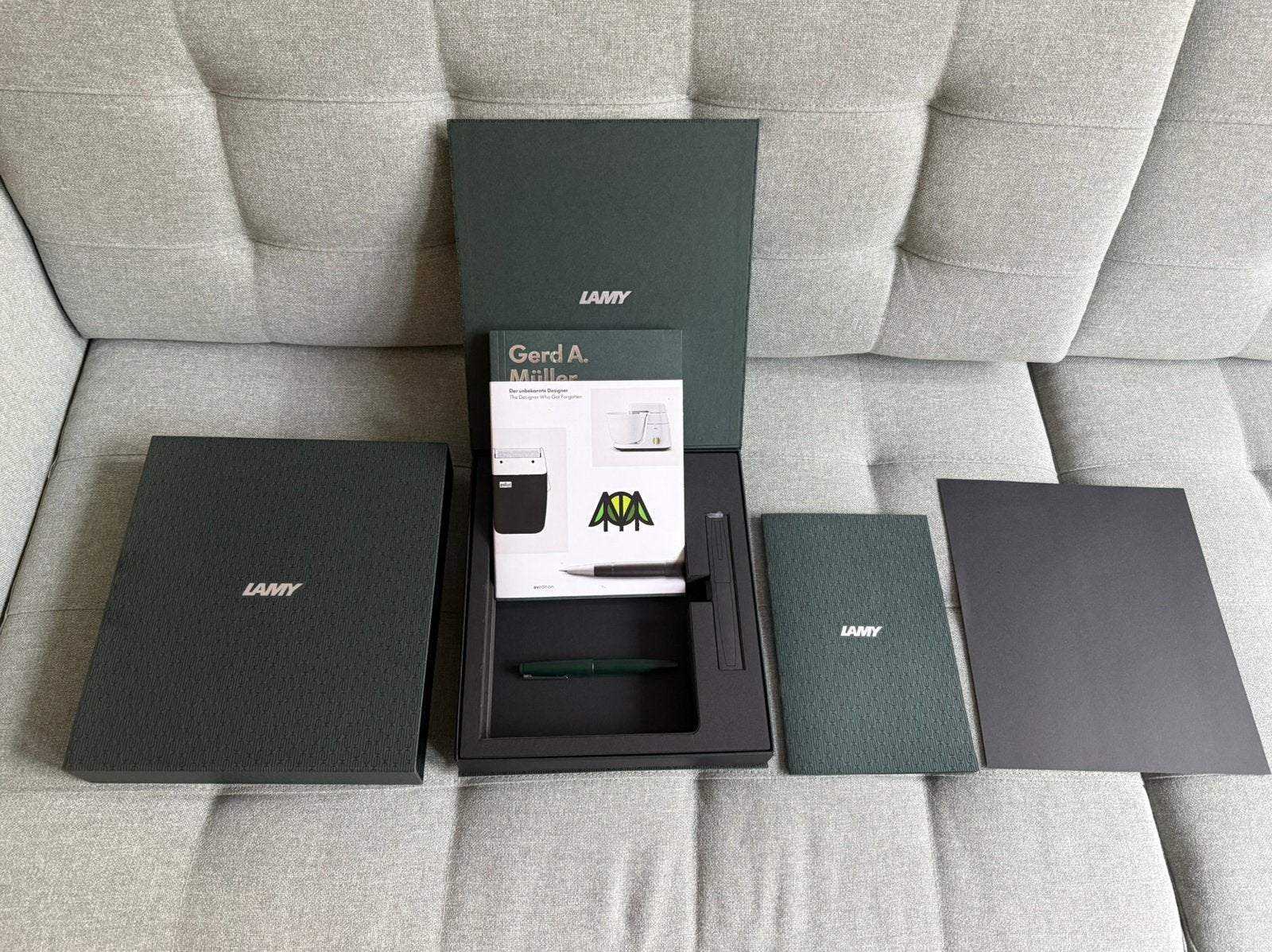Lamy 2000 vulpen f special edition jubileum set pine green, Diversen, Schrijfwaren, Ophalen of Verzenden, Zo goed als nieuw