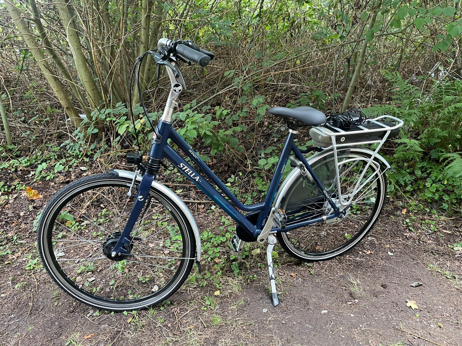 Stella vicenza elektiseche fiets 28 inch framemaat 55 cm, Fietsen en Brommers, Zo goed als nieuw, 51 tot 55 cm, 50 km per accu of meer
