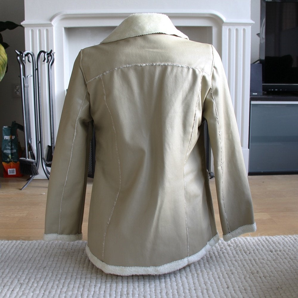 Warme MOD'L Jas (M) € 35,-, Maat 38/40 (M), Overige kleuren, Ophalen of Verzenden, Zo goed als nieuw