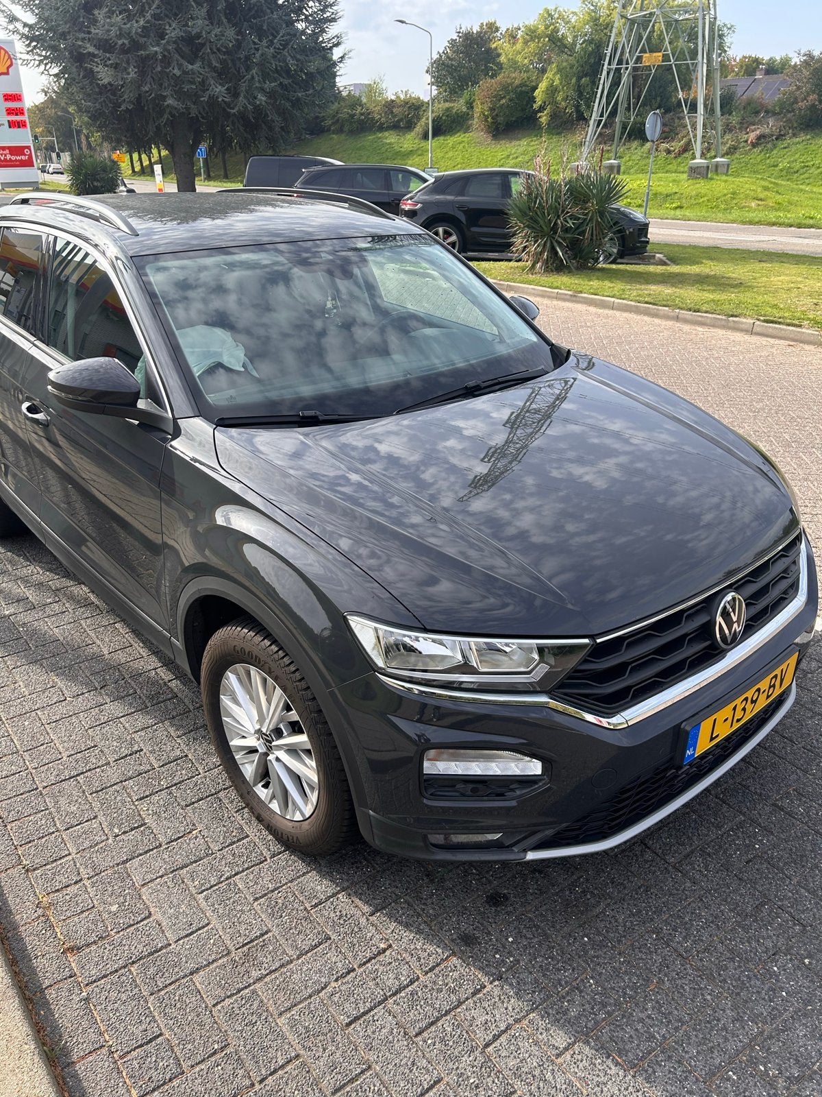 Volkswagen T-Roc 1.0 TSI 110pk 2021 Grey Metallic, Auto's, Voorwielaandrijving, 1194 kg, Origineel Nederlands, Handgeschakeld