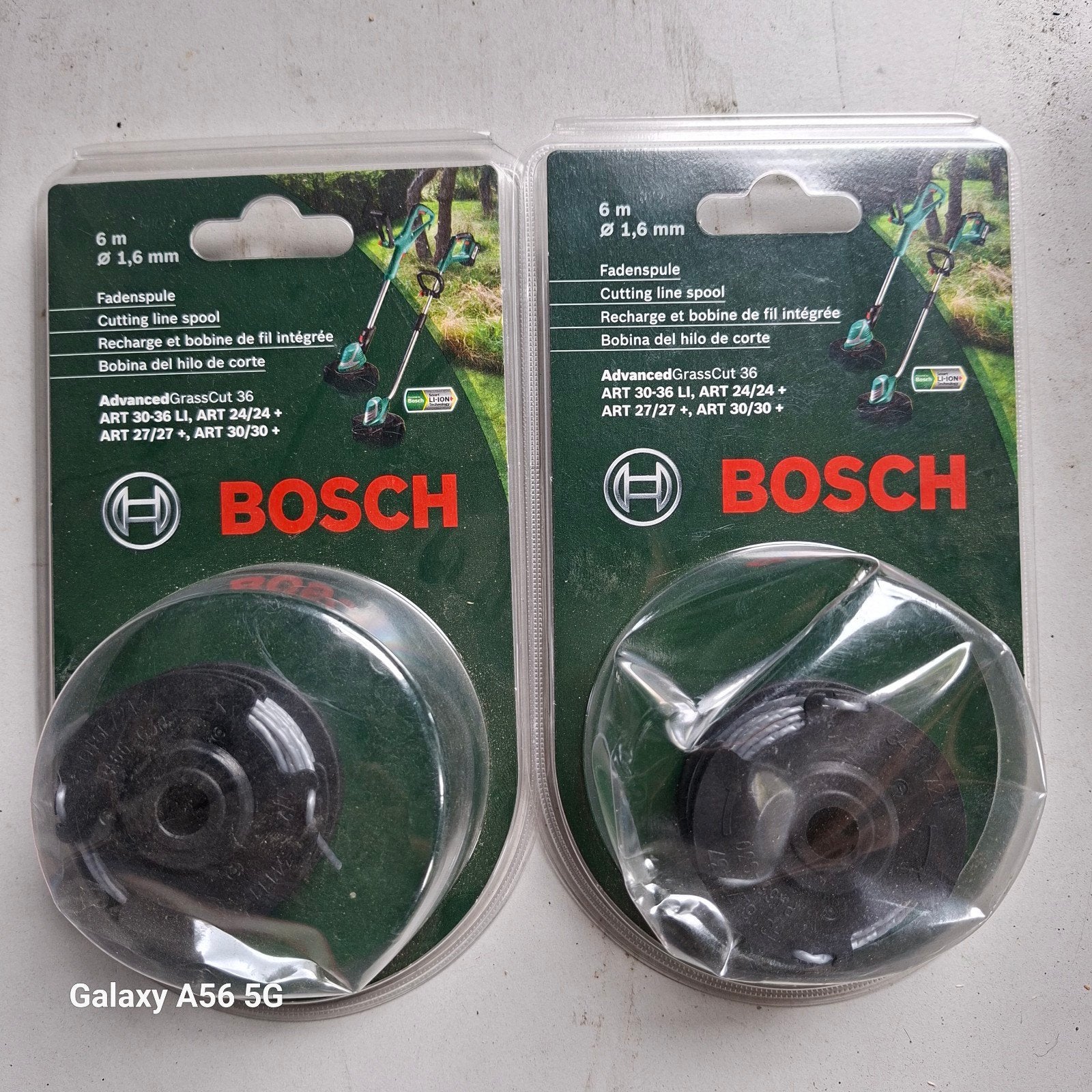 Bosch navulspoel voor kantentrimmer - 2 stuks nieuw, Ophalen