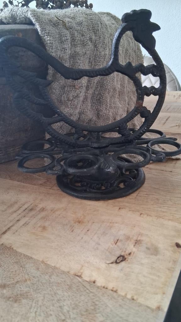 Landelijk Vintage Gietijzeren Eierrek Kip, Antiek en Kunst, Ophalen of Verzenden