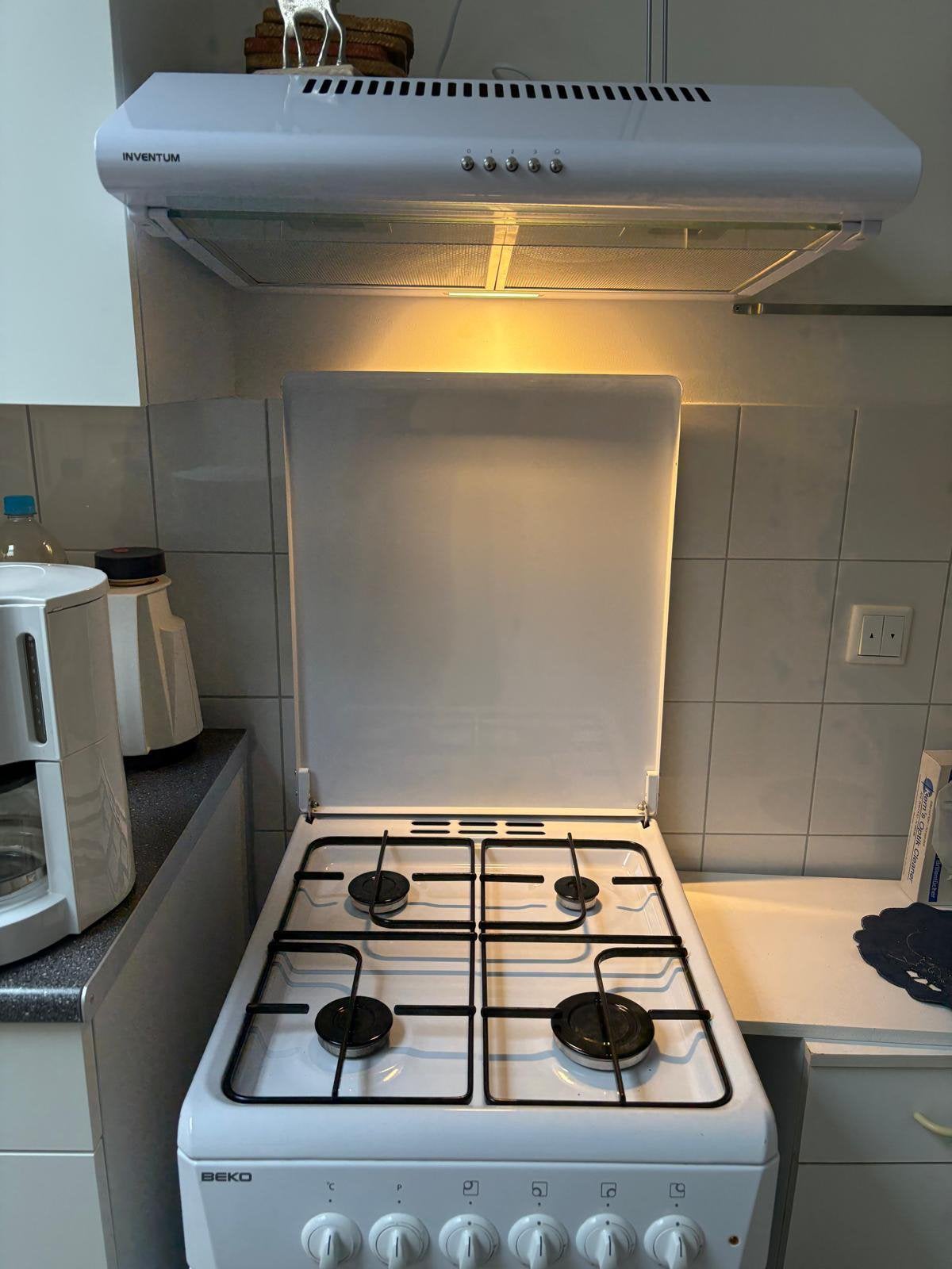 Beko gas fornuis en oven, Ophalen, Gebruikt, 4 kookzones, Gas