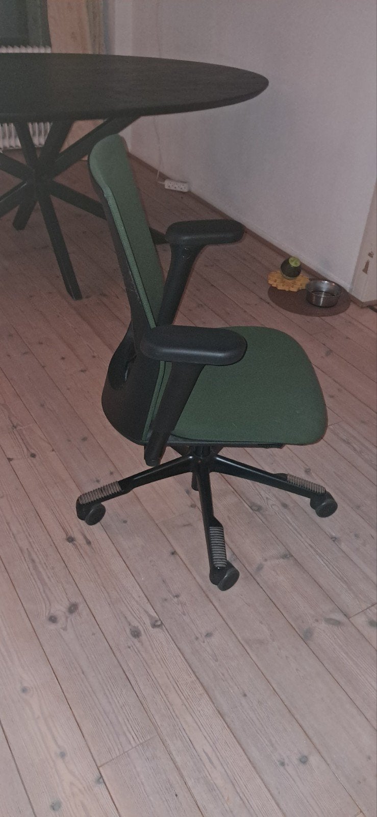 Groene bureaustoel - Zo goed als nieuw, Ophalen of Verzenden, Zo goed als nieuw, Groen, Bureaustoel