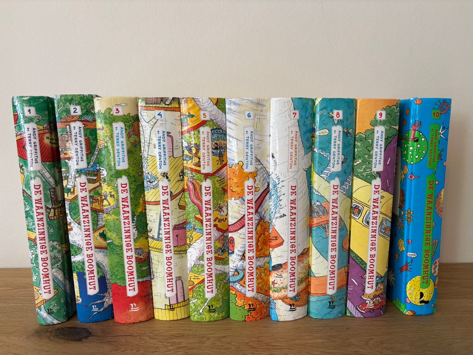 De waanzinnige boomhut boeken deel 1 t/m 10, Boeken, Ophalen of Verzenden, Zo goed als nieuw