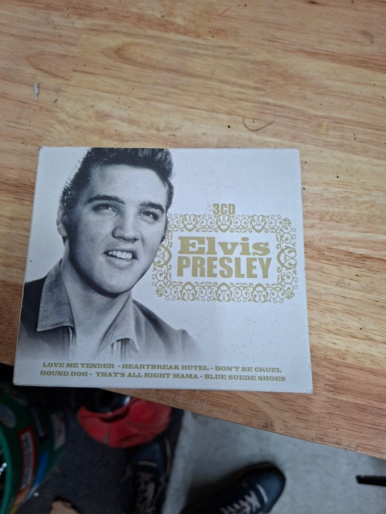 zgan 3 cd box elvis presley, Ophalen of Verzenden, Zo goed als nieuw, Poprock