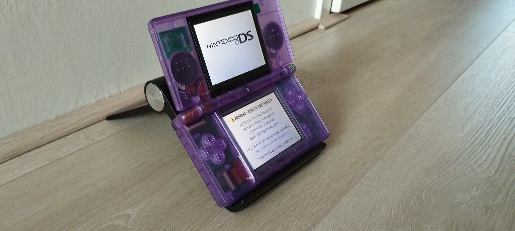 Nintendo DS Lite gereviseerd met nieuwe case, Spelcomputers en Games, Spelcomputers | Nintendo DS, Ophalen of Verzenden, Refurbished