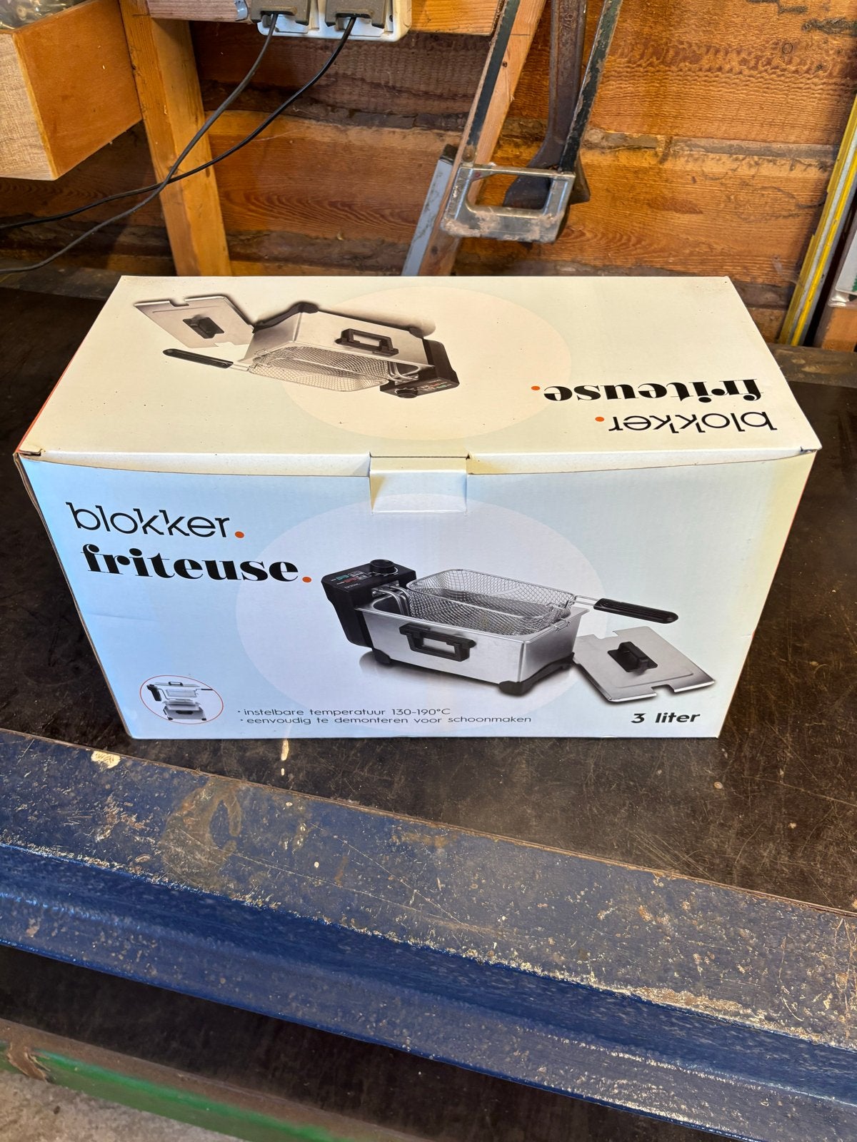 Blokker Friteuse 3 liter - Nieuw in doos, Witgoed en Apparatuur, 2 tot 3 liter, Ophalen, Nieuw, Uitneembare binnenpan