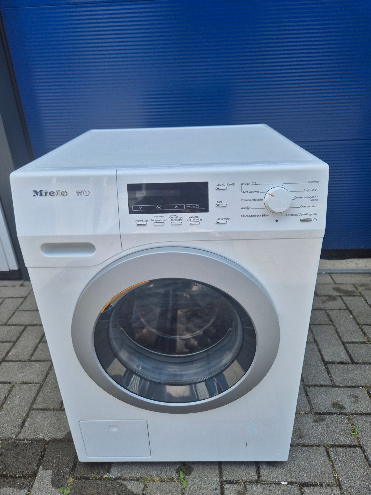 Miele W1 Wasmachine 8kg.- Bezorging mogelijk!, Ophalen, Zo goed als nieuw, Voorlader, Energieklasse A of zuiniger