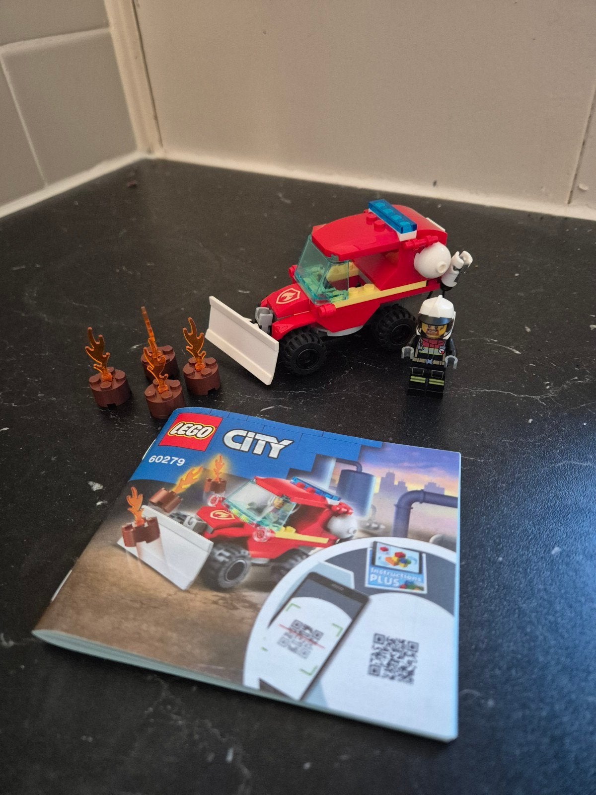 LEGO City 60279 Brandweerwagen met brandjes, Kinderen en Baby's, City, Lego, Ophalen of Verzenden, Zo goed als nieuw