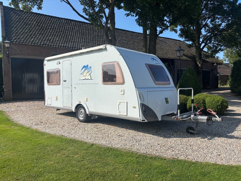 Knaus SUDWIND 450 FU/MOVER/LUIFEL, Bedrijf, Helmut‐Knaus‐Straße 1, 94118 Jandelsbrunn, Info@knaustabbert.de, 4 tot 5 meter