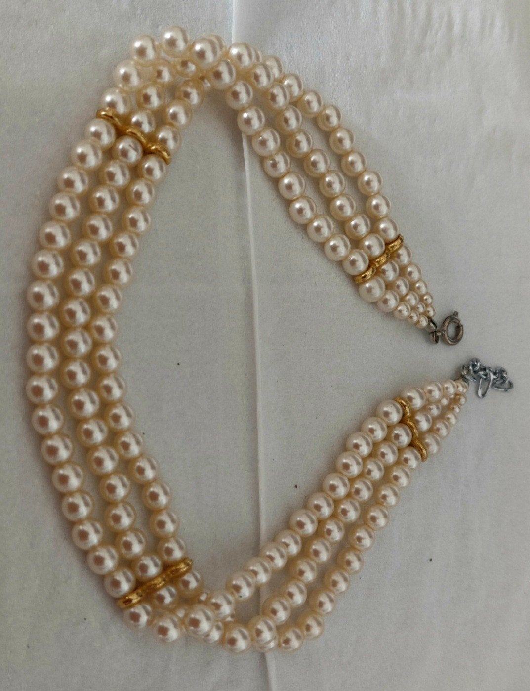 Kunststof parels ketting voor €25, Ophalen of Verzenden, Zo goed als nieuw, Beige, Kunststof