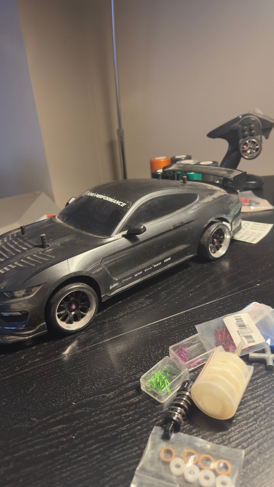 Tamiya rc ford mustang gt4 1/10 overcompleet, Ophalen, Zo goed als nieuw, Auto onroad