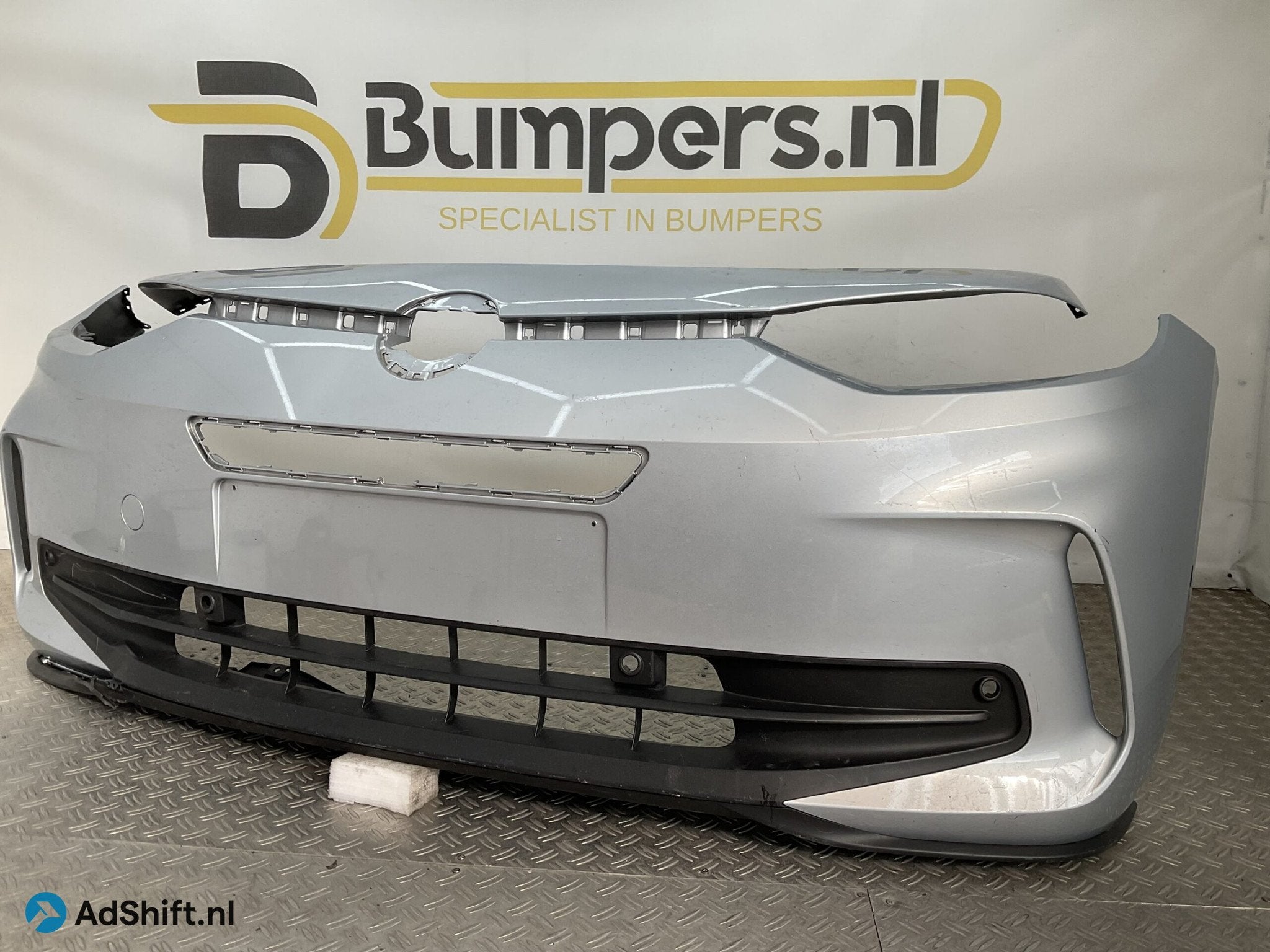 Bumper Volkswagen iD3 10A807221A Voorbumper C5-19434, Bumper