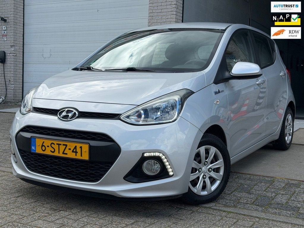 Hyundai I10 1.0i i-Motion Comfort Plus/ nap/ 2e EIG/ dealero, Auto's, Hyundai, Voorwielaandrijving, Euro 5, Gebruikt, 31 €/maand