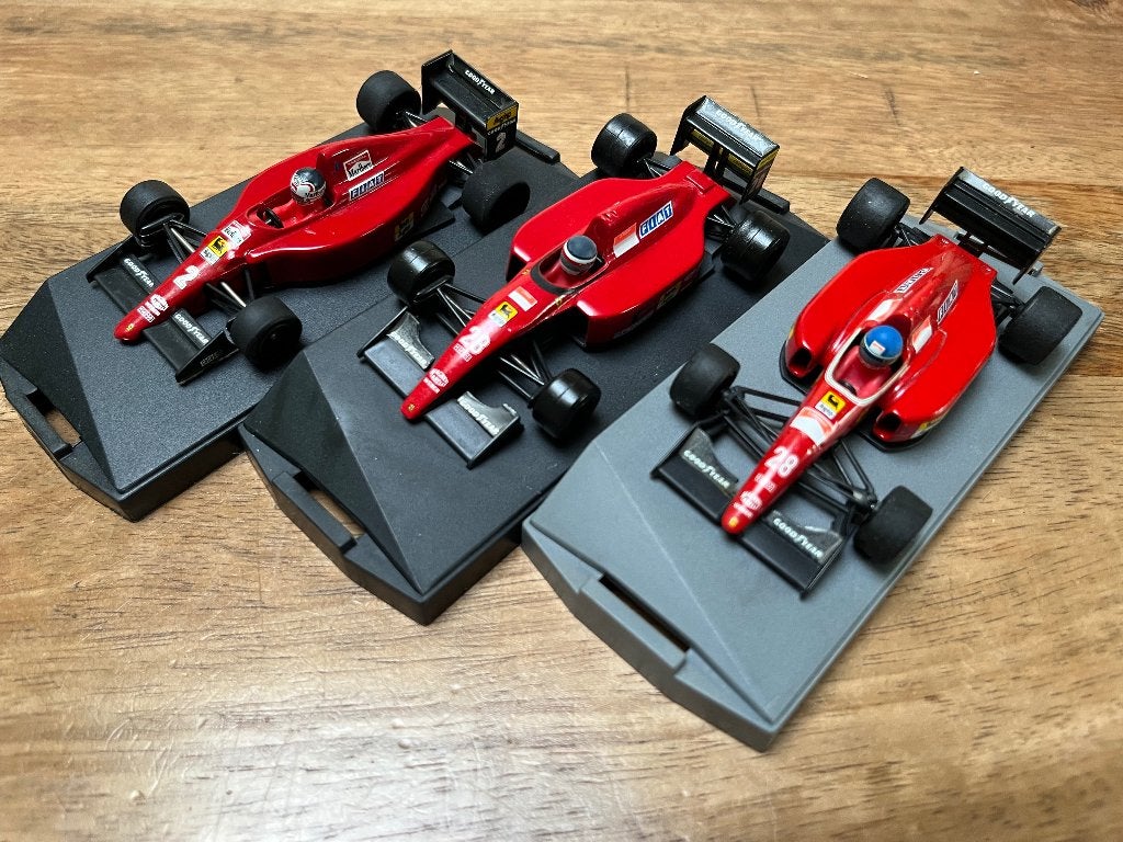 Ferrari F1 Onyx Model Cars 1:43 - 3 stuks, Ophalen of Verzenden, Zo goed als nieuw, Auto, Overige merken