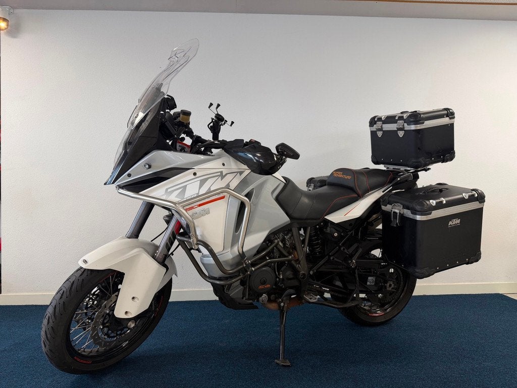 KTM All-Road 1290 SUPER ADVENTURE - KOFFERS - AKRAPOVIC - FU, Motoren, Motoren | KTM, Handvatverwarming, Bedrijf, 1301 cc, Meer dan 35 kW